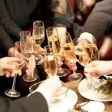 【画像大量】〜女性編〜婚活パーティーでモテるコーデとは？おすすめの服装20選！
