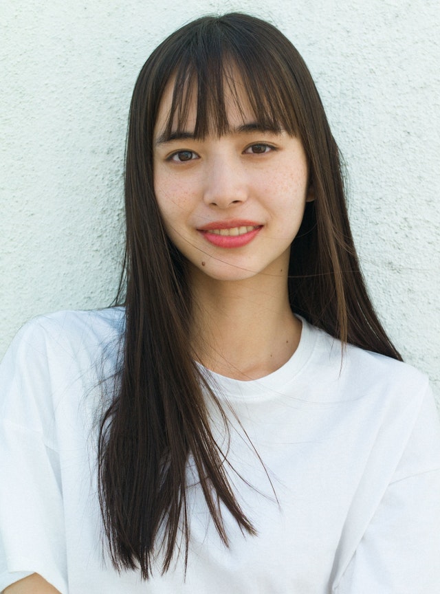 Pairs(ペアーズ) 【井桁弘恵さん】