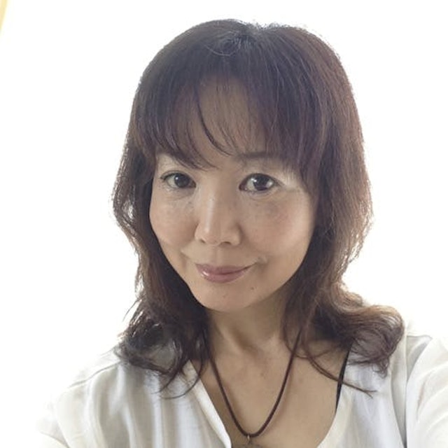 電話占い【2】手相占いの山下美穂子先生
