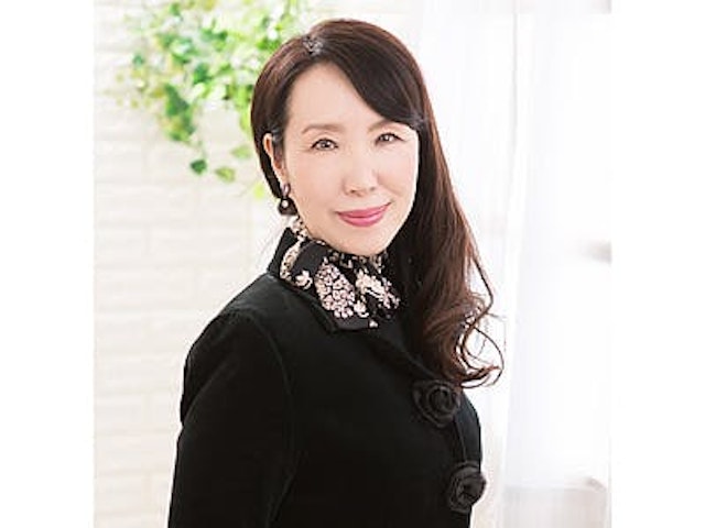 電話占いローザ先生