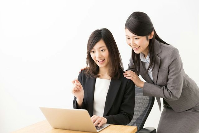 ①仕事に慣れ将来を考える余裕が出てくるから