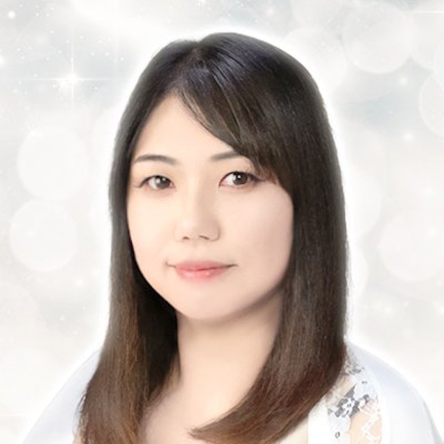 黄鈴（オウリン）先生