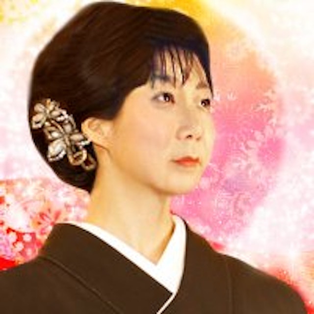 魂姫（たまひ）先生